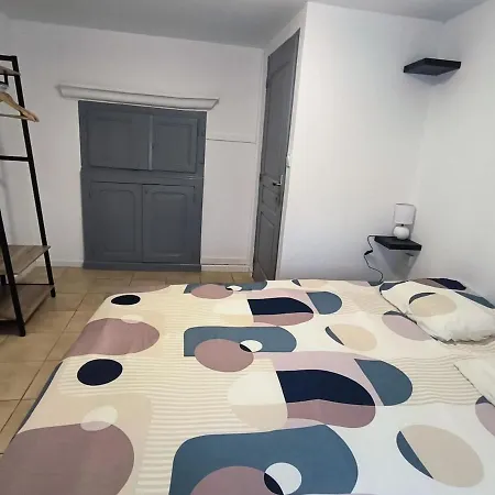 Cozy With Parking *
