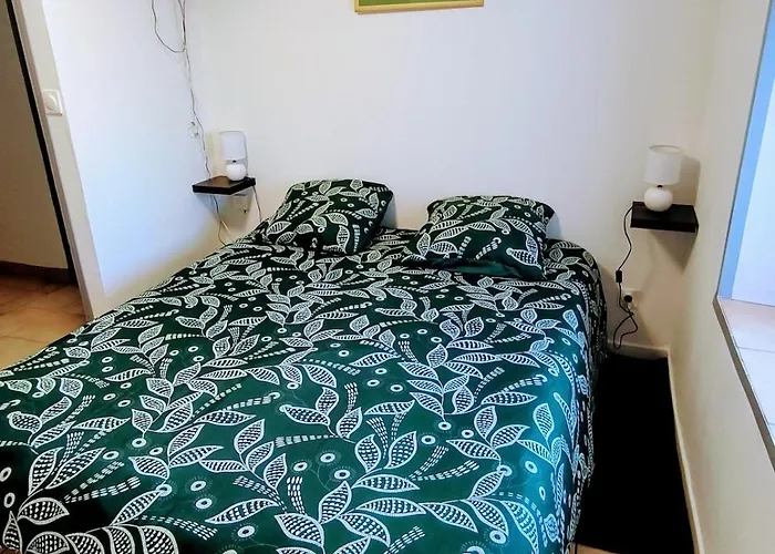 公寓 Cozy With Parking Fremifontaine